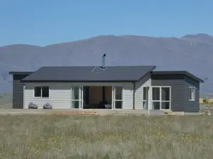 Manuka Retreat