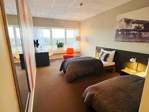 Aircraft Hotel & Events