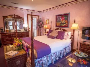 Cliff Cottage Inn - Victorian B&B and Boutique Hotel
