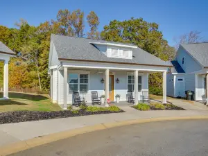 Lake Access & Boat Slip: Greenwood Cottage!