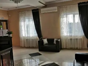 Palazzo Hotel
