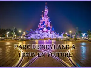 Salle de Jeux Enfant 10Min de Disney Transport en Commun 1 Chambre 4 Couchages et 2 Dans le Salon