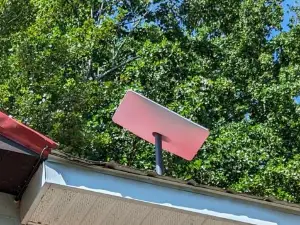 Red Roof Mountain Cabin with Starlink Internet