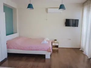 White and Wood Boutique Hotel