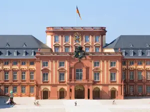 EXo Square Heidelberg/Schwetzingen - by SuperFly Hotels