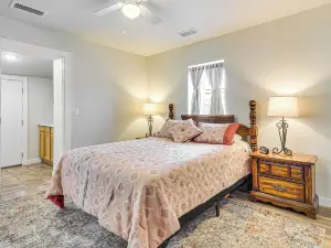 3 Mi to Elephant Butte Lake: Cozy Retreat!