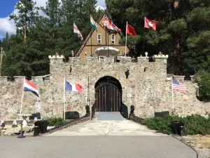 Rainbow Lake Castle Resort