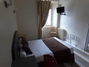 로지스 호텔 드 프랑스 로슈슈아르