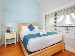 Surf House