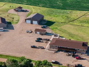 Lakeview Lodge