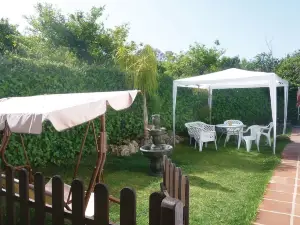 Beautiful Home in Pizarra with 7 Bedrooms