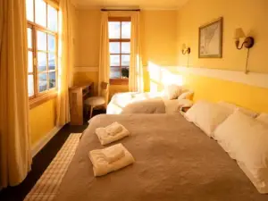 Yendegaia House