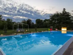 Residenza Cartiera 243