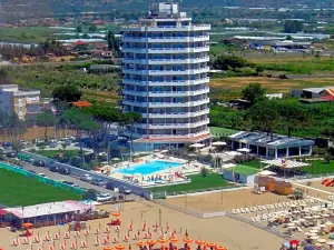 Torre Del Sole