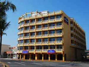 Howard Johnson by Wyndham Veracruz