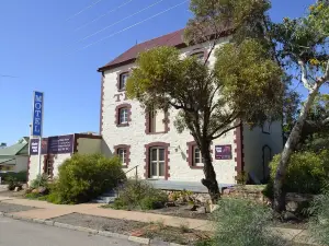 Flinders Ranges Motel - the Mill