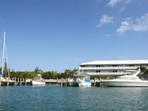 Flamingo Bay Hotel & Marina