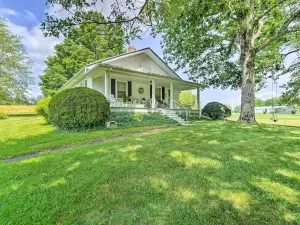 Historic Sparta Home Near Waterfalls and Hikes!
