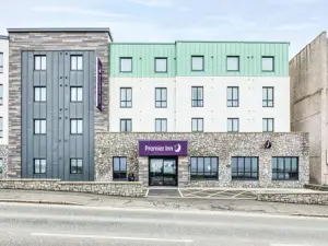 Premier Inn Newquay (Seafront)