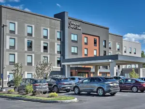 Hampton Inn & Suites by Hilton Keene