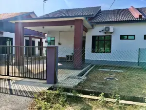 Arwaa Homestay Beachview (Bachok) I - Full AC