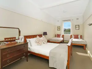 Bundanoon Hotel