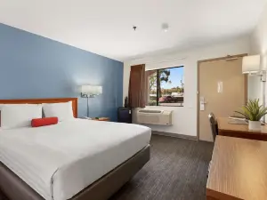 Good Nite Inn Camarillo