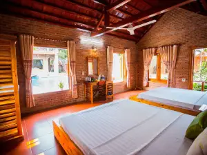 Ninh Binh Mountain View Homestay & Restaurant