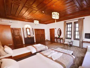 Uluhan Hotel