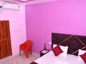 Dev In & homestay
