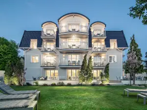 วิลล่าอัสตราบัลติกา