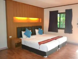 Ruenchan Resort at Khao Phanom