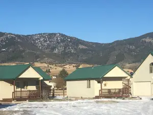 Sleepy J Cabins