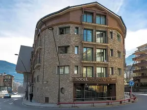 Hotel Màgic Ski