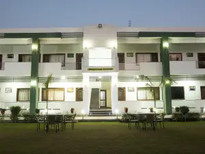 Hotel Whistling Greens
