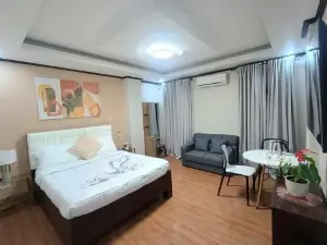 SouthPark Hotel