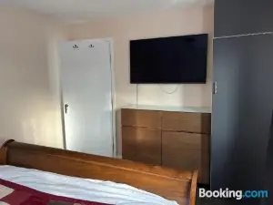 Ana Guest House