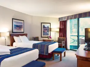 Harrison Hot Springs Resort & Spa