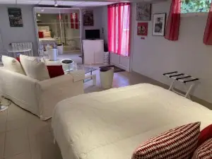 Rose Garden Studio