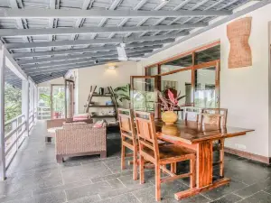 Ebonystays Evara Mansion