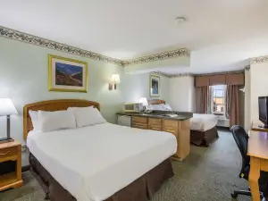 Americas Best Value Inn & Suites- Three Rivers