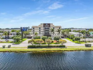 South River Suites