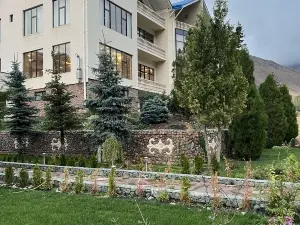 Mountain View Hot Spring Resort