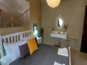 Paramount Gardens Resorts C202
