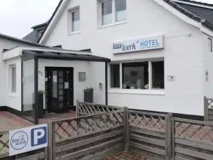 Tauwerk Hotel