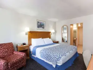 デイズ イン バイ ウィンダム アナハイム ニア ザ パーク