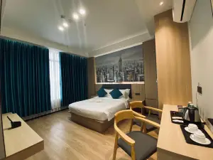 Fan's Hotel Palo