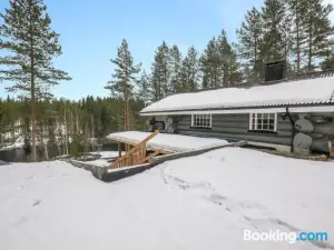 Holiday Home Juurakkopirtti by Interhome