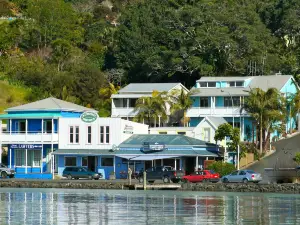 Mangonui Waterfront Apartments