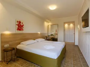 Marialena Hotel